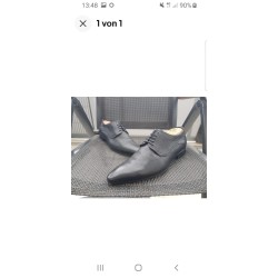 4 Paar Herrenschuhe Prada und Hugo Boss  Gr.40 und 42,5