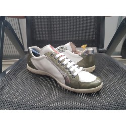 Prada Herrenschuhe Gr. 42,5 UK 8,5