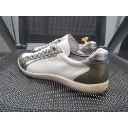 Prada Herrenschuhe Gr. 42,5 UK 8,5