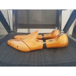 Ed Meier Herrenschuhe  Gr.44 (UK Gr.9,5) NEU inkl.Original Ed Meier Schuhspanner UK 10