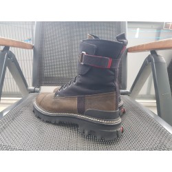 Prada Herrenschuhe Gr. 41,5 UK 7,5