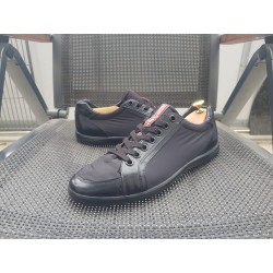Prada Herrenschuhe Gr. 41,5 UK 7,5