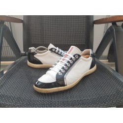 Prada Herrenschuhe Gr. 42 UK 8
