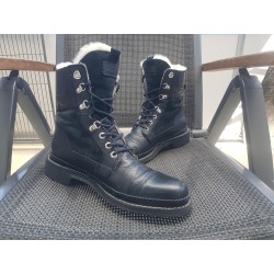 Hugo Boss  gefütterte Herrenschuhe Gr.42 UK 8