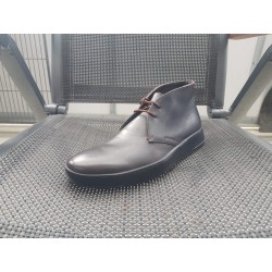 Prada Herrenschuhe Chukka Gr.40,5 UK 6,5
