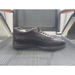Prada Herrenschuhe Gr. 42 UK 8
