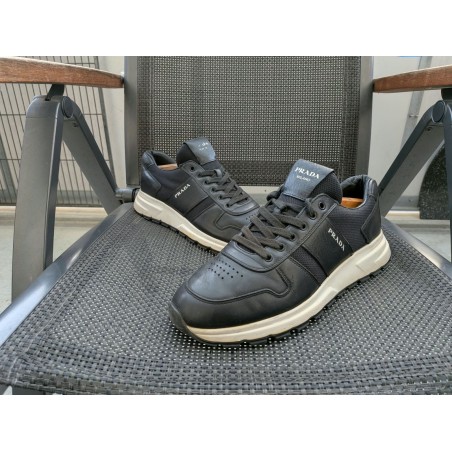 Prada Herrenschuhe Gr.41,5 UK 7,5