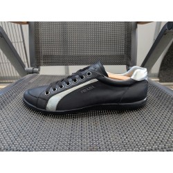 Prada Herrenschuhe Gr. 42 UK 8