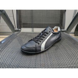 Prada Herrenschuhe Gr. 42 UK 8